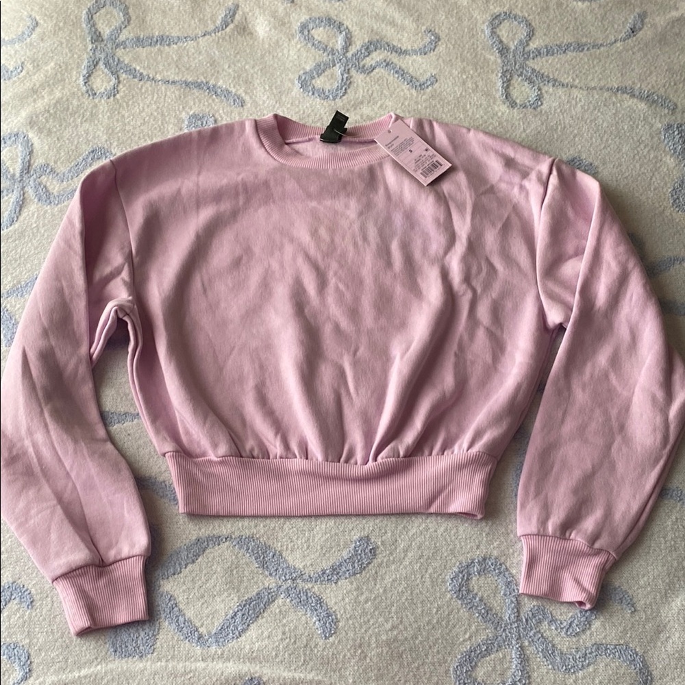 Wild Fable Light Pink Crewneck